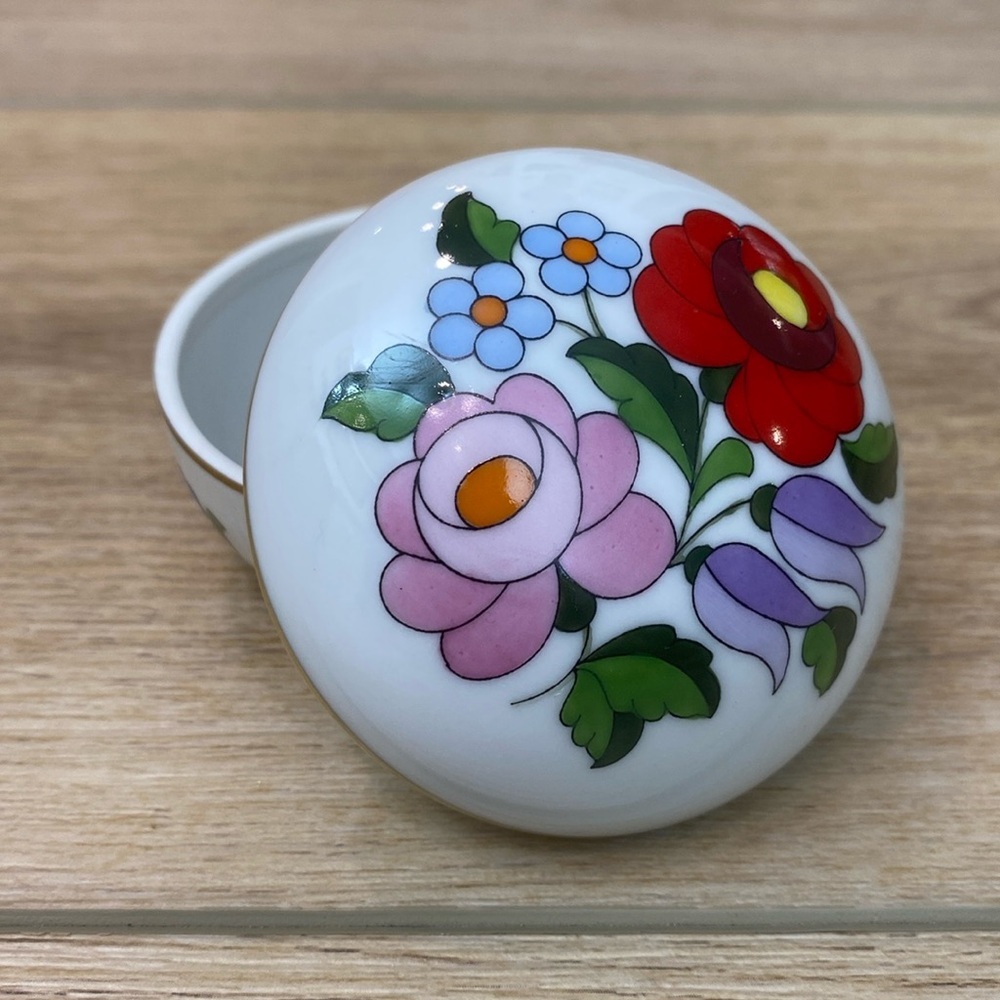 Vintage Kalosca Hungary Trinket Box